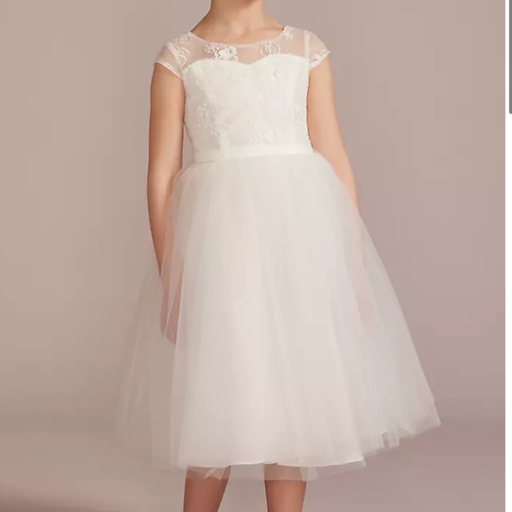 NWT NEVER WORN White' Tulle Flower Girl Dress